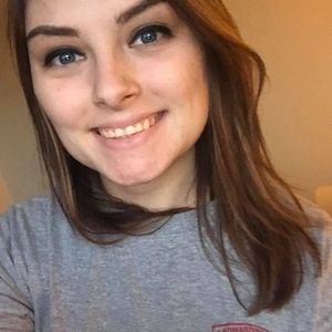 Meet your Posher, Mia